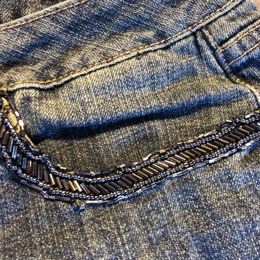 Vertigo Paris Jeans with Embellished Pockets: M/L